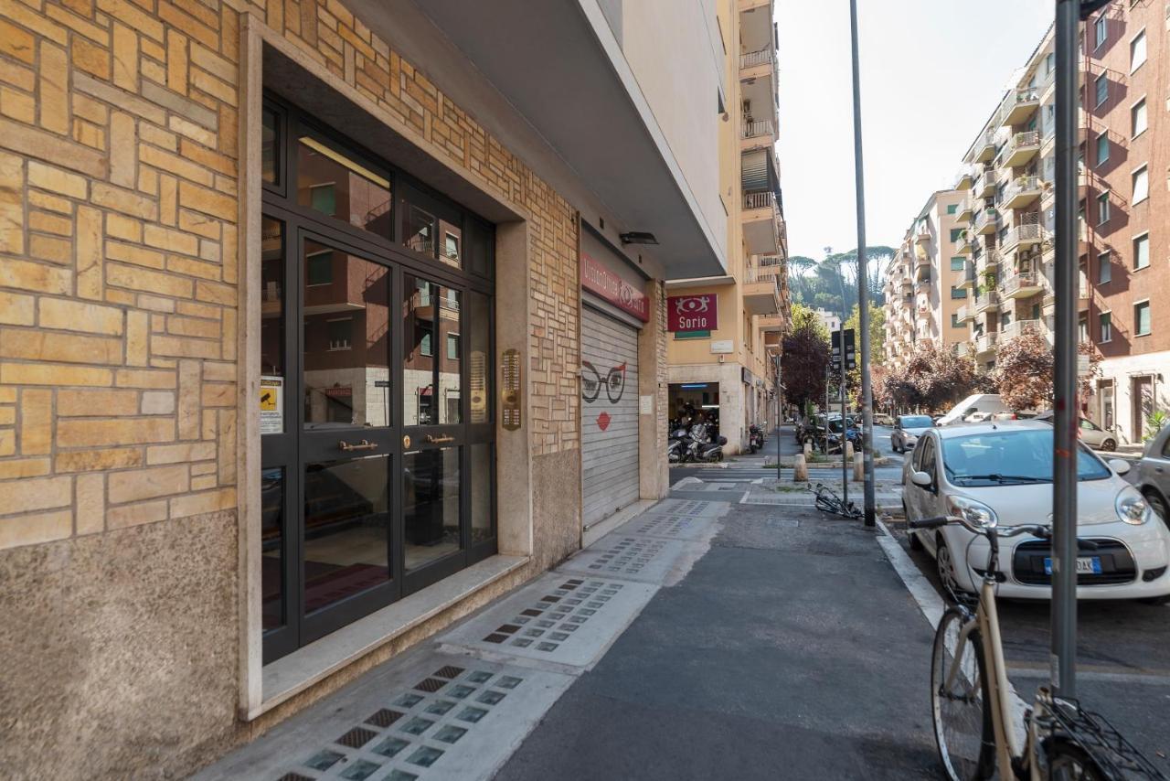 Metro Cipro! Alle Spalle Del Vaticano Apartment X4 Rome Luaran gambar